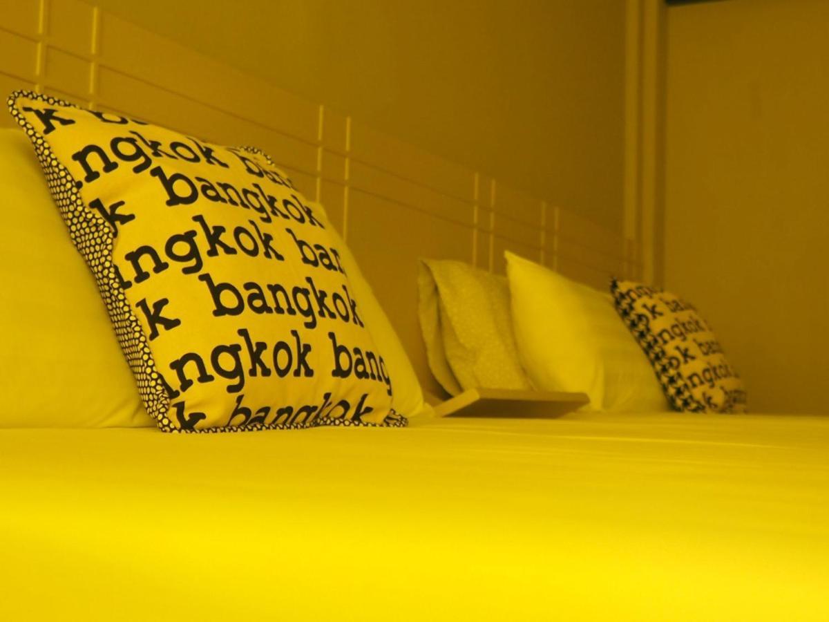 Bed and Breakfast Chomm House à Bangkok Extérieur photo